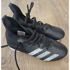 Adidas PREDATOR FREAK.3 YOUTH FG Soccer Cleats Style FY1031 MSRP $70 Size 12k